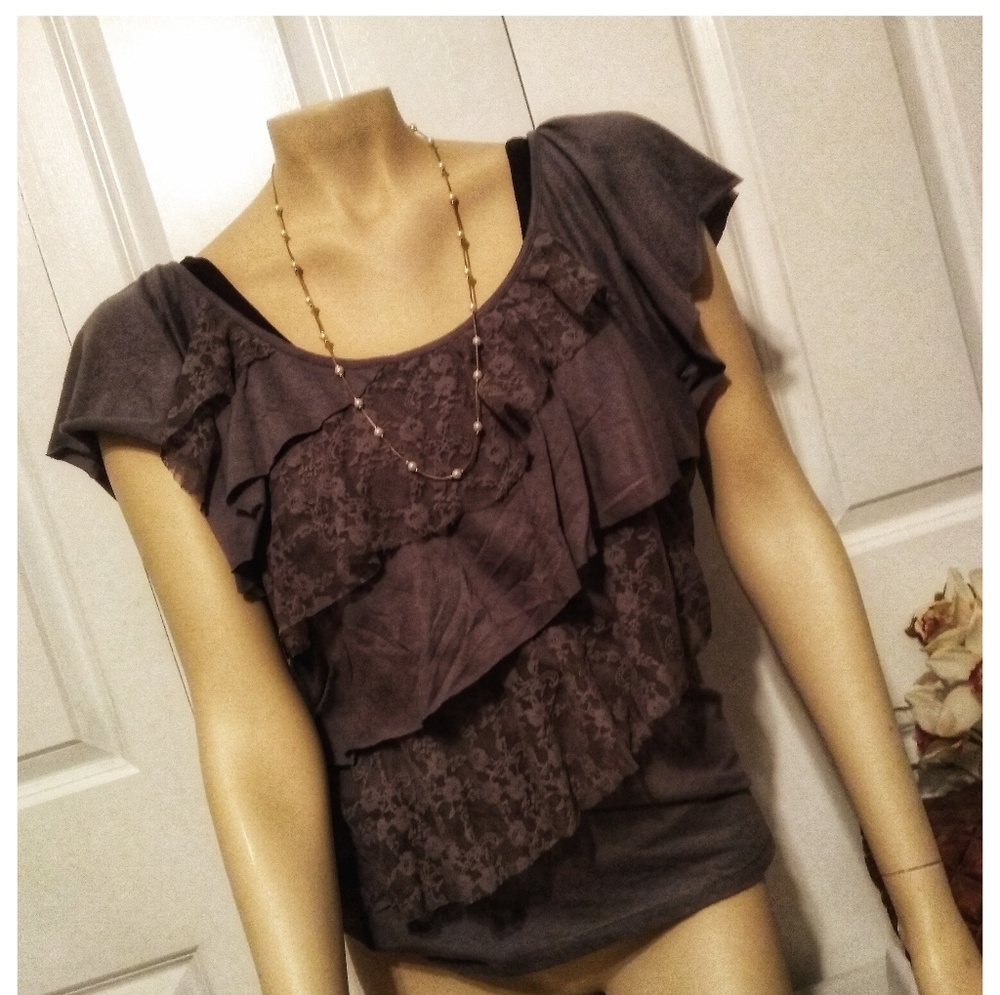 Kohl's Lauren Conrad short sleeve top, size large